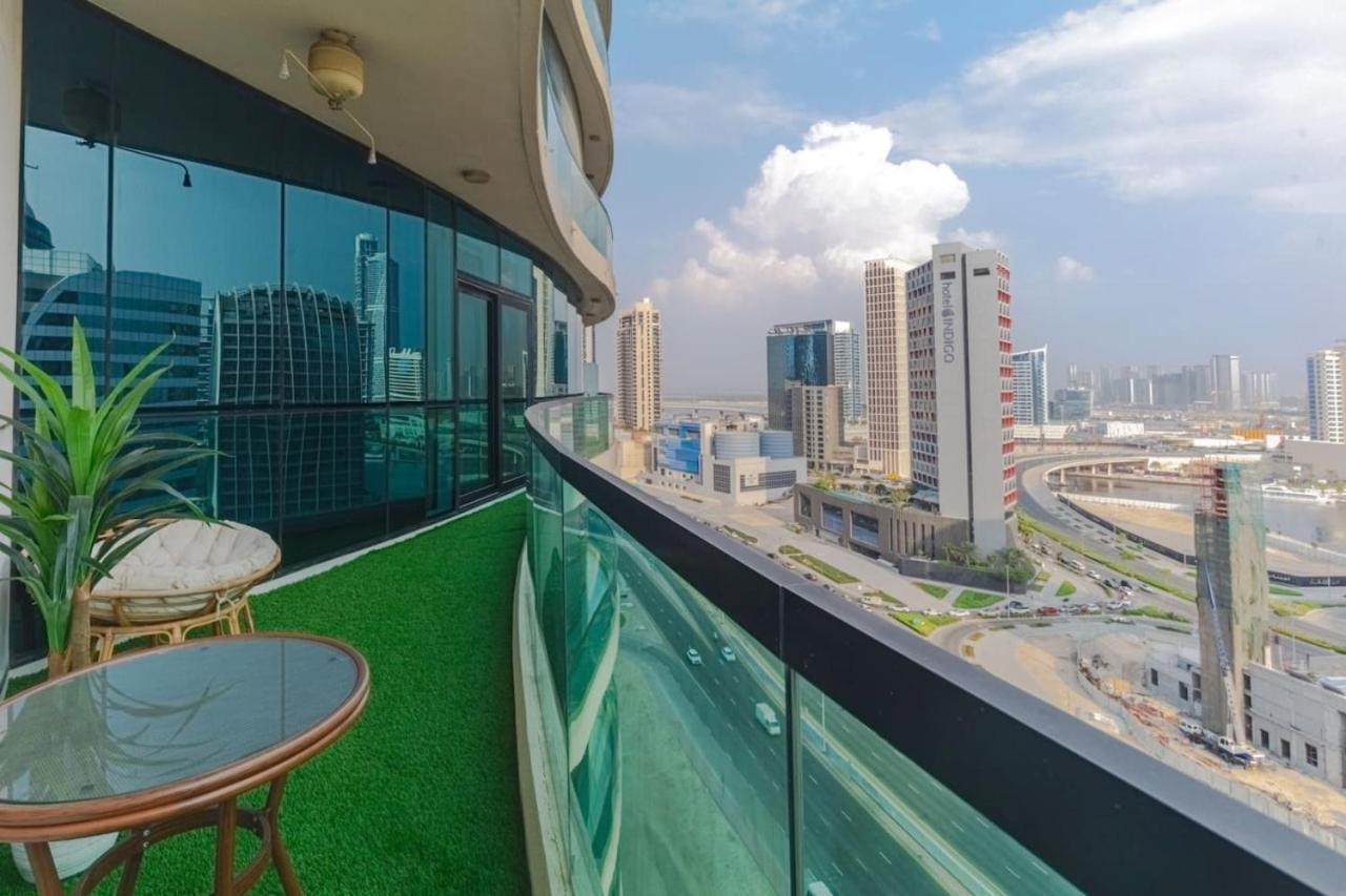 Luxury Downtown Pool And Private Patio *